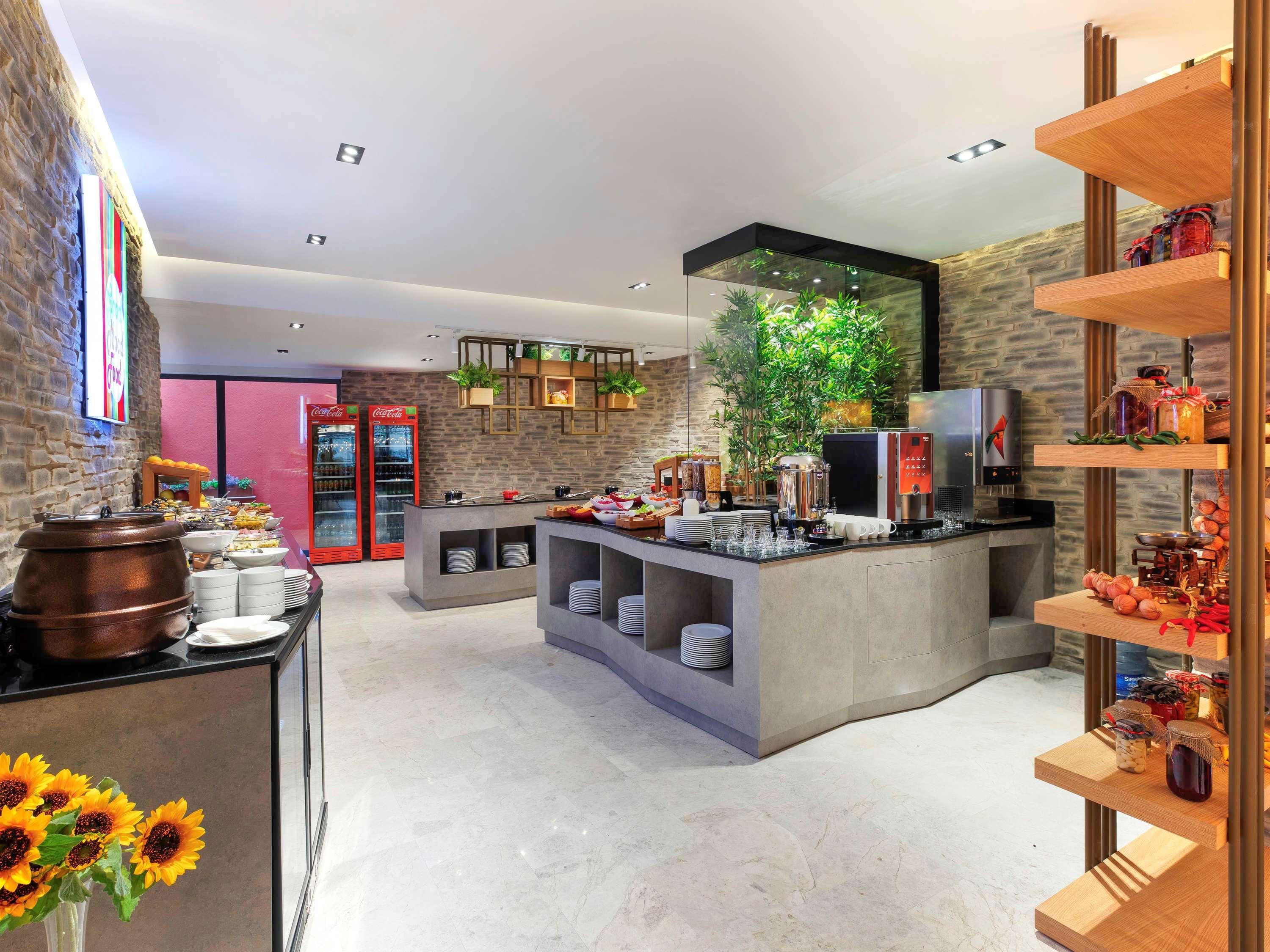 Hotel Ibis Styles Istanbul Atasehir Zewnętrze zdjęcie